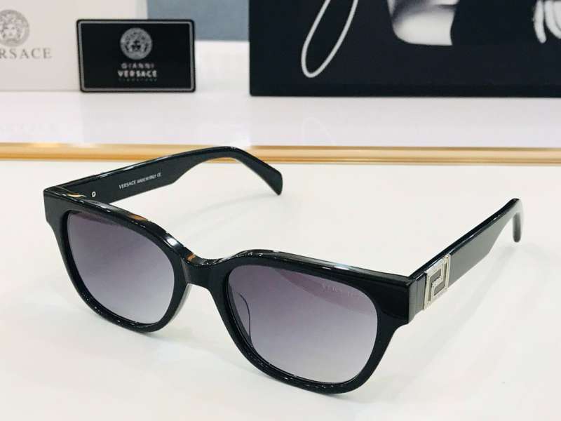 Picture of Versace Sunglasses _SKUfw55117996fw